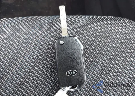 2021 Kia Seltos Lx from USA, damaged, VIN KNDEPCAA3M7082958